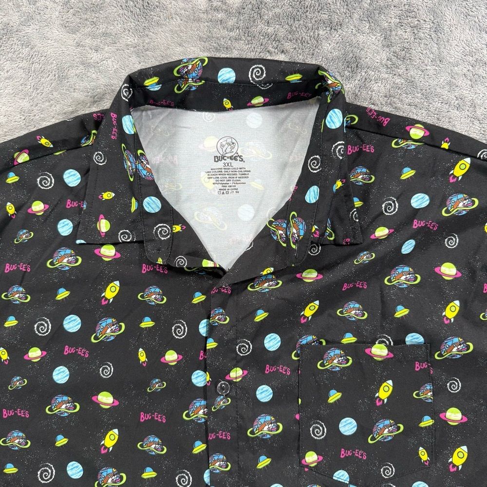 Men’s 3XL Buc-ees Space Print Short Sleeve Button Down Hawaiian Shirt Neon